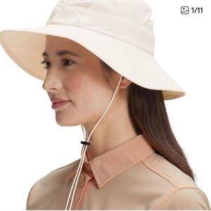 North Face Class V Women's Brimmer
Hat Size: L-XL
